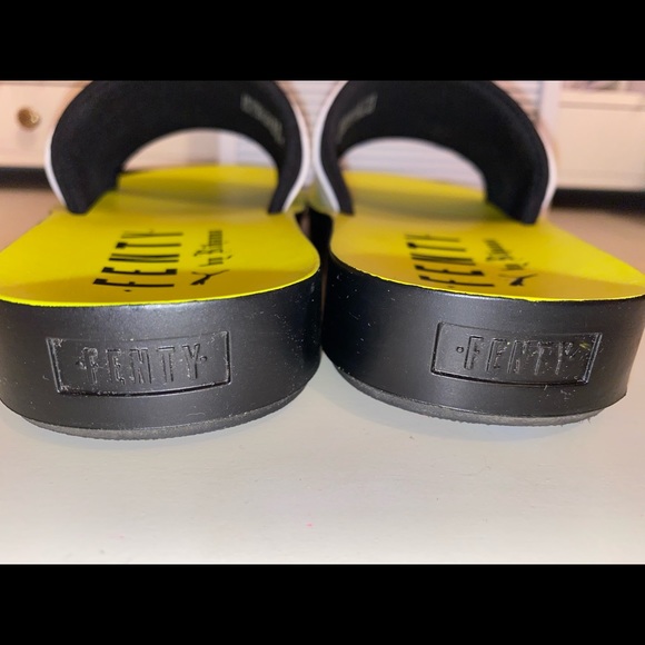 Puma Fenty by Rihanna Surf Slides - Picture 5 of 7